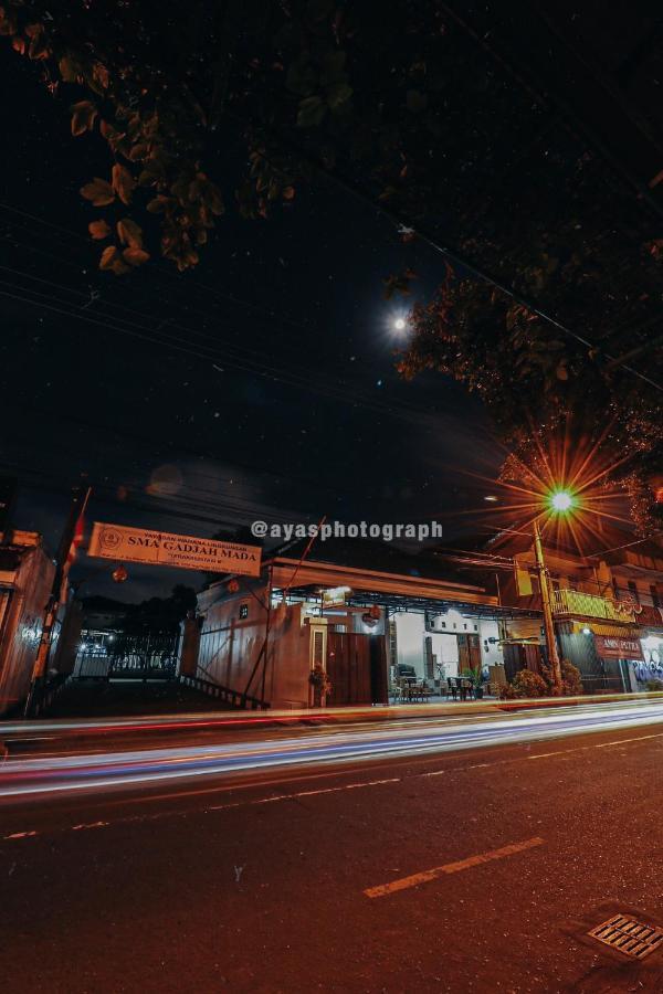 Hotel Griya Suryo Wijilan Jogyakarta Zewnętrze zdjęcie