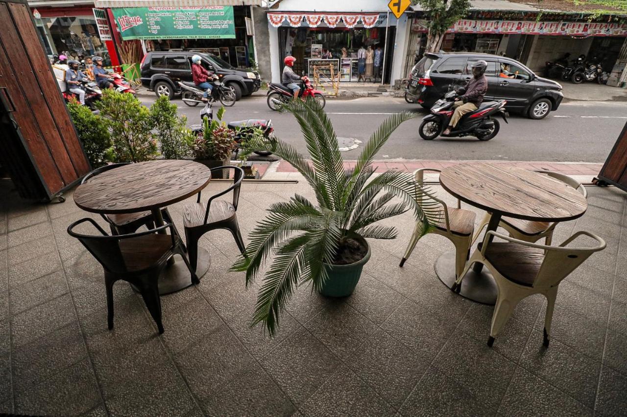 Hotel Griya Suryo Wijilan Jogyakarta Zewnętrze zdjęcie