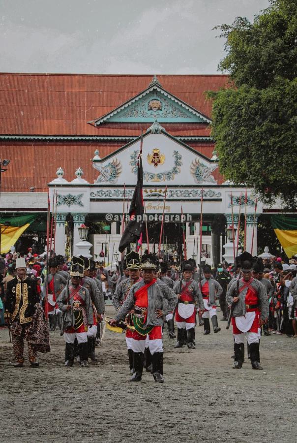 Hotel Griya Suryo Wijilan Jogyakarta Zewnętrze zdjęcie